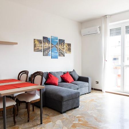 Ferienwohnung Youhosty - Buonarroti 15 Mailand Exterior foto